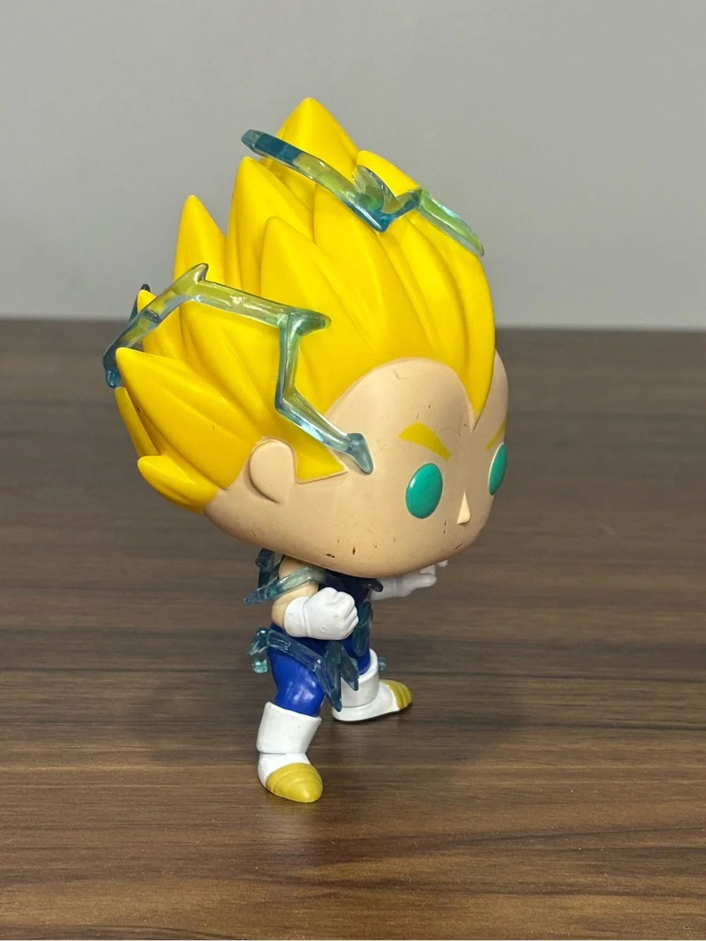 Funko Pop! Dragon Ball Z Super Saiyan 2 Vegeta #709 Figure Only No Box P1